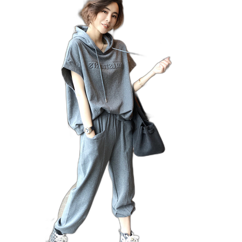 Wholesale 2023 summer new fashion thin sports leisure suit female European goods western style two-piece trendy trendy