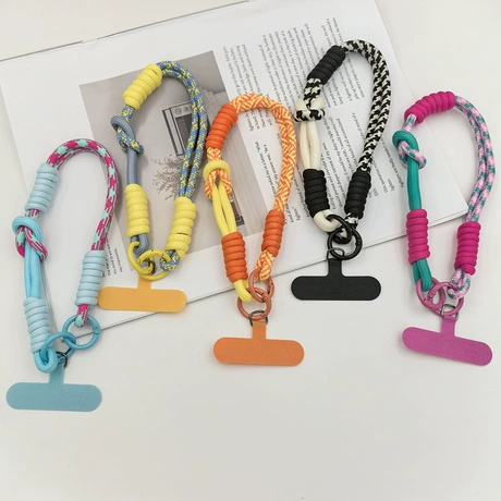 LOVEHANDLE PRO Premium Phone Grip - Silicone Phone Strap - Magnetic Phone Mount and Kickstand for Smartphone and Tablet - Leopard
